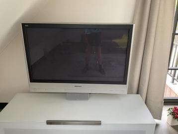 Panasonic Viera Plasma TV - Model TH-42PV60E + Standaard beschikbaar voor biedingen