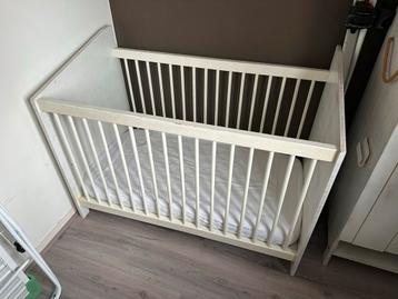 Complete babykamer - gebruikt beschikbaar voor biedingen