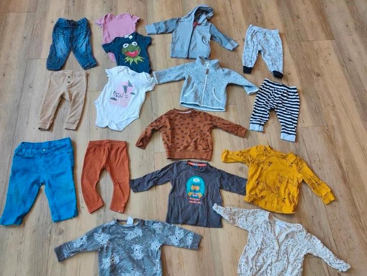 16 delig Meisjes kledingpakket maat 68 74 warm vestje zara, Kinderen en Baby's, Babykleding | Maat 68, Meisje, Ophalen of Verzenden