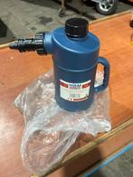 Nieuw 4 stuks HBM accuvulkan 2L met handvat, Ophalen