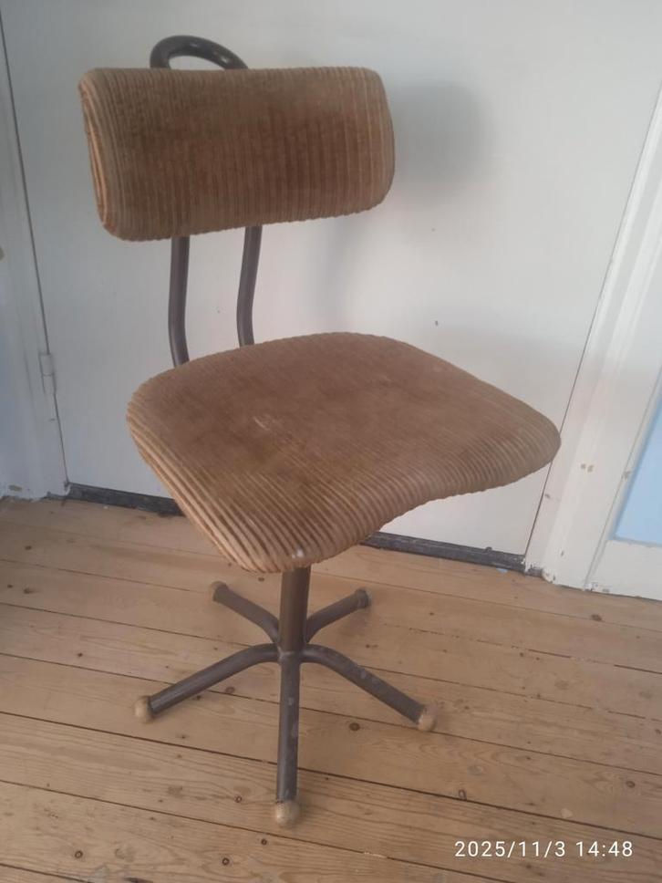 jaren 50 gebr. De Wit Gispen Bauhaus buizenframe stoel, Antiek en Kunst, Antiek | Meubels | Stoelen en Banken, Ophalen