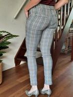 Mooie broek van Pescara maat S (36), Kleding | Dames, Broeken en Pantalons, Pescara, Ophalen of Verzenden, Zo goed als nieuw, Maat 36 (S)