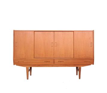 Westergaard teak design highboard met schuifdeuren beschikbaar voor biedingen