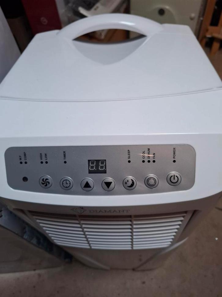 mobiele airco 9000 btu, Witgoed en Apparatuur, Airco's, Zo goed als nieuw, Mobiele airco, 60 tot 100 m³, 3 snelheden of meer, Koelen en Ontvochtigen