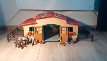 Schleich Manege/Stal + Paarden en Accessoires beschikbaar voor biedingen