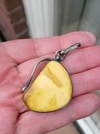 grote zilveren hanger met butterscotch barnsteen, Ophalen of Verzenden, Zilver, Hanger
