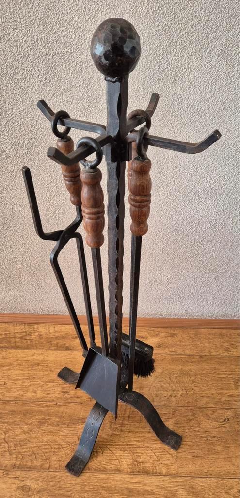 Smeedijzeren Haardstel met Houten Handvatten, Huis en Inrichting, Haarden, Gebruikt, Houthaard, Ophalen of Verzenden