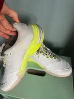 Cool Adidas tennisschoenen maat 42 bijna nieuw, Sport en Fitness, Tennis, Adidas, L00, Schoenen, Ophalen of Verzenden