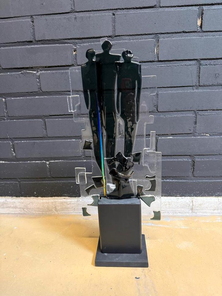 Verbondenheid – Yvon Trossèl, Antiek en Kunst, Kunst | Beelden en Houtsnijwerken, Ophalen