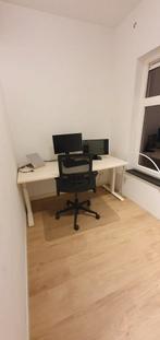 In hoogte verstelbaar bureau, Ophalen, In hoogte verstelbaar, Gebruikt
