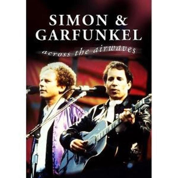 DVD van Simon & Garfunkel - Across The Airwaves, Cd's en Dvd's, Dvd's | Muziek en Concerten, Nieuw in verpakking, Muziek en Concerten