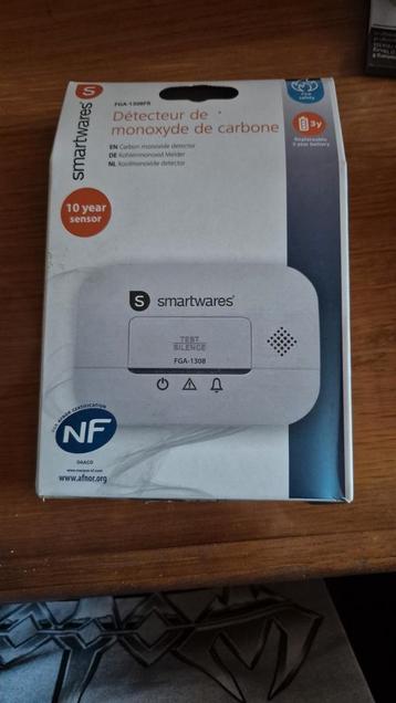 Te koop partij van 100 nieuwe koolmonoxide detectors. beschikbaar voor biedingen