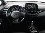 Toyota C-HR 2.0 Hybrid Bi-Tone | Trekhaak | Stoel & stuurver, Auto's, Euro 6, 4 cilinders, Leder en Stof, Zwart