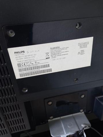 Philips 32PFL3312/10 Breedbeeld TV - Goede Staat beschikbaar voor biedingen