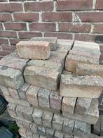 Gratis af te halen 15x7x5 cm, Tuin en Terras, Tegels en Klinkers, Ophalen, Gebruikt, Beton, Klinkers