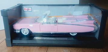 Roze Cadillac Eldorado Biarritz Cabrio 1959 Maisto 1/18 zgan beschikbaar voor biedingen