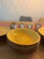 Servies (set plates, cups, bowls), Huis en Inrichting, Keuken | Servies, Overige stijlen, Ophalen