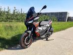 Aprilia SR 125 GT replica **Showroomstaat**, Motoren, Scooter, Particulier, 125 cc, 11 kW of minder