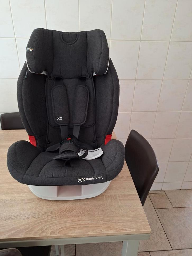 Autostoel, Kinderen en Baby's, Autostoeltjes, Zo goed als nieuw, Overige merken, 9 t/m 36 kg, Isofix, Ophalen