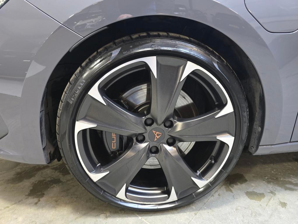 CUPRA Leon Sportstourer 1.4 e-Hybrid VZ Copper Edition Full, Auto's, Cupra, 77 km/l, Gebruikt, Zwart, 4 cilinders