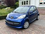 Peugeot 107 1.0-12V XS, Voorwielaandrijving, Gebruikt, 68 pk, Origineel Nederlands