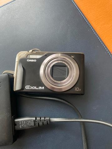 Casio EX-H10 Digitale Camera + Accessoires beschikbaar voor biedingen