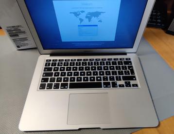 Macbook air 13 inch beschikbaar voor biedingen