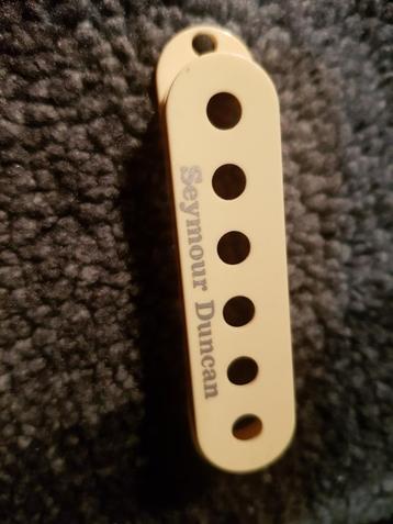 TK ORIGINEEL SEYMOUR DUNCAN STRAT PU COVER CREME beschikbaar voor biedingen