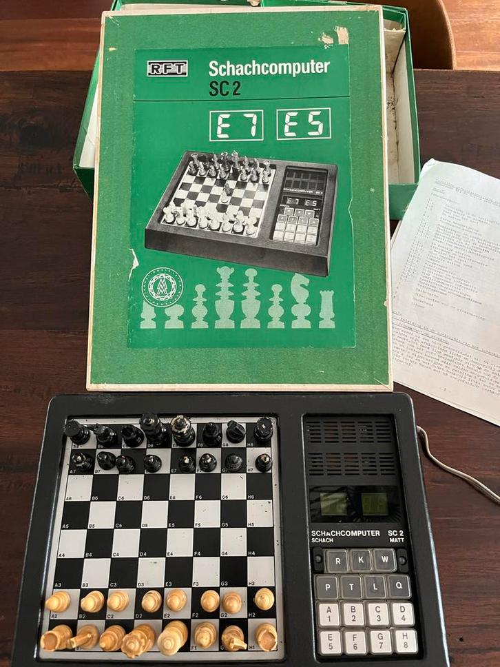 Ouderwetse Schachcomputer SC2, Hobby en Vrije tijd, Gezelschapsspellen | Bordspellen, Gebruikt, Een of twee spelers, Ophalen