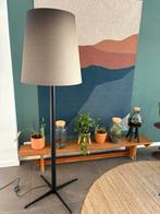 Zwart stalen vloerlamp Trip Industria Masterlight, Ophalen, Metaal, 150 tot 200 cm
