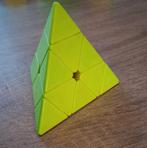 Piramide Rubiks Puzzel - Zo Goed Als Nieuw!, Hobby en Vrije tijd, Denksport en Puzzels, Ophalen of Verzenden, Zo goed als nieuw