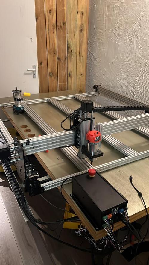 CNC Router–150x150 cm – (inclusief afzuigfilterinstallatie), Computers en Software, 3D Printers, Zo goed als nieuw, Ophalen