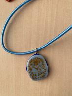 Glazen Egel Hanger met Blauwe Ketting, Sieraden, Tassen en Uiterlijk, Blauw, Nieuw, Ophalen of Verzenden, Overige materialen