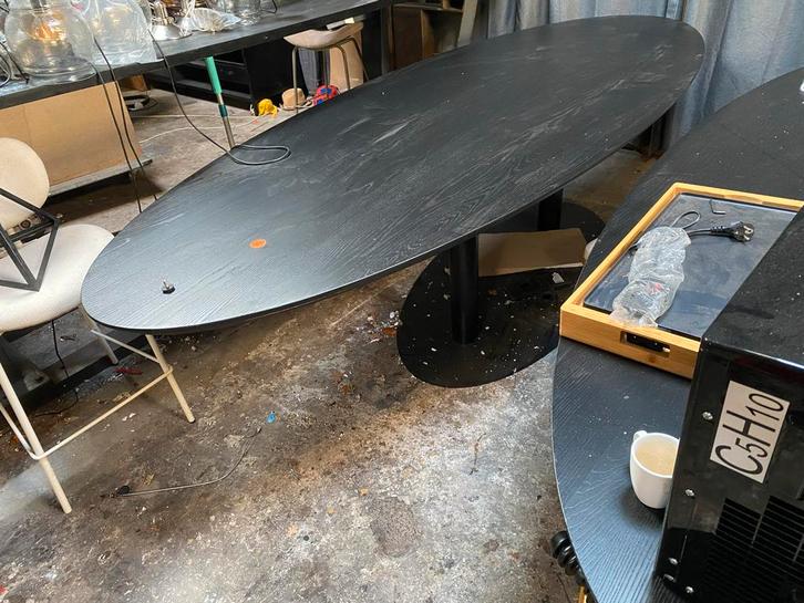 Ovale eikenhouten tafel 300cm - Zwart, Huis en Inrichting, Tafels | Eettafels, Nieuw, 100 tot 150 cm, 200 cm of meer, Vijf personen of meer
