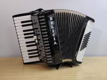 Accordeon Delicia  48 bas . 