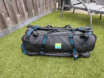 Preston Supera Tackle and Accessory bag beschikbaar voor biedingen