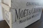 Champagne kist/unieke houten krat Moët et Chandon/vintage, Huis en Inrichting, Woonaccessoires | Kisten, Minder dan 50 cm, Minder dan 50 cm