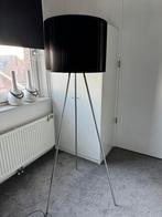 Staande lamp zilver zwarte kap, Ophalen, Zo goed als nieuw, 150 tot 200 cm