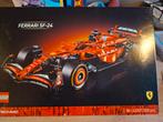 Alleen doos en boekje  f1 Ferrari lego, Kinderen en Baby's, Speelgoed | Duplo en Lego, Ophalen of Verzenden, Zo goed als nieuw
