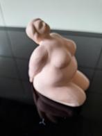 Dikke Dame Beeldje Keramiek, Tuin en Terras, Tuinbeelden, Ophalen of Verzenden, Gebruikt, Overige materialen, Mensenbeeld