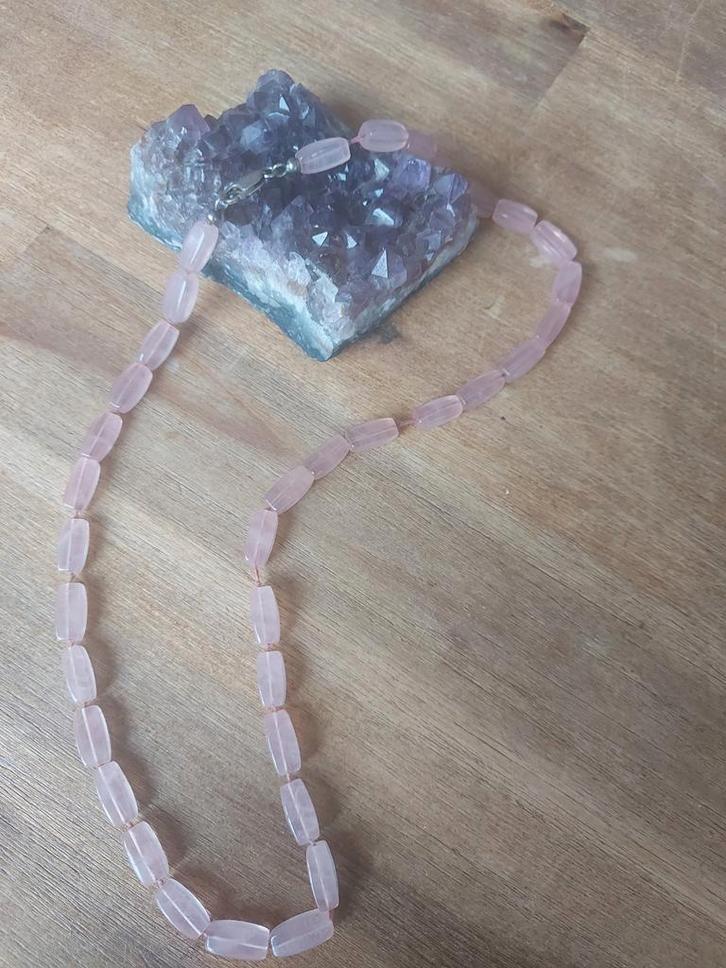 Roze Quartz Ketting - Handgeknoopt, Sieraden, Tassen en Uiterlijk, Kettingen, Nieuw, Steen of Mineraal, Roze, Met edelsteen, Ophalen of Verzenden