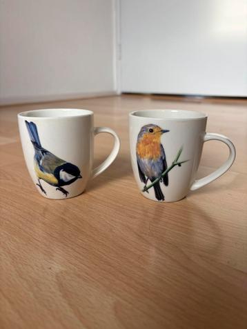 Vogelbekers koolmees en roodborstje beschikbaar voor biedingen