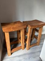 2 teakhouten barkrukken, Huis en Inrichting, Barkrukken, Ophalen, Met voetsteun, 60 tot 90 cm, Zo goed als nieuw