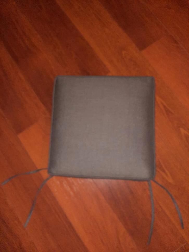 Vierkante Stoelkussens 40 x 40 cm  - Comfortabel & Stijlvol, Tuin en Terras, Tuinstoelen, Gebruikt, Overige materialen, Ophalen of Verzenden