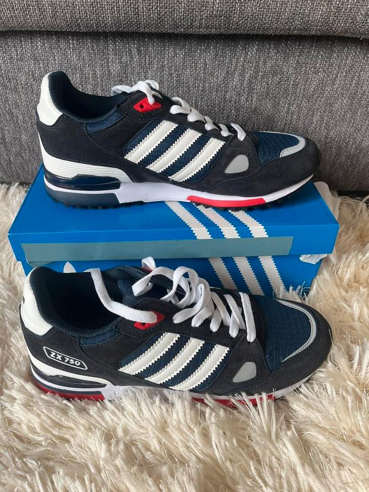 Adidas ZX 750 Sneakers - Maat 43, Kleding | Heren, Schoenen, Zo goed als nieuw, Sneakers of Gympen, Blauw, Ophalen of Verzenden