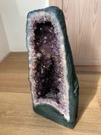 Prachtige Amethist geode 49cm hoog, Verzamelen, Mineralen en Fossielen, Ophalen