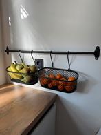 2 x keukenrek met mandjes en haken, Ophalen, Zo goed als nieuw