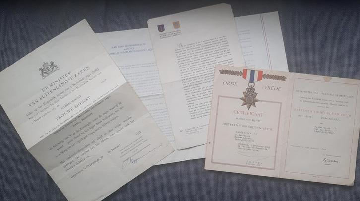 Ned.-Indië / KNIL 4 documenten van 'n sergeant-majoor Instr., Verzamelen, Militaria | Algemeen, Landmacht, Nederland, Ophalen of Verzenden