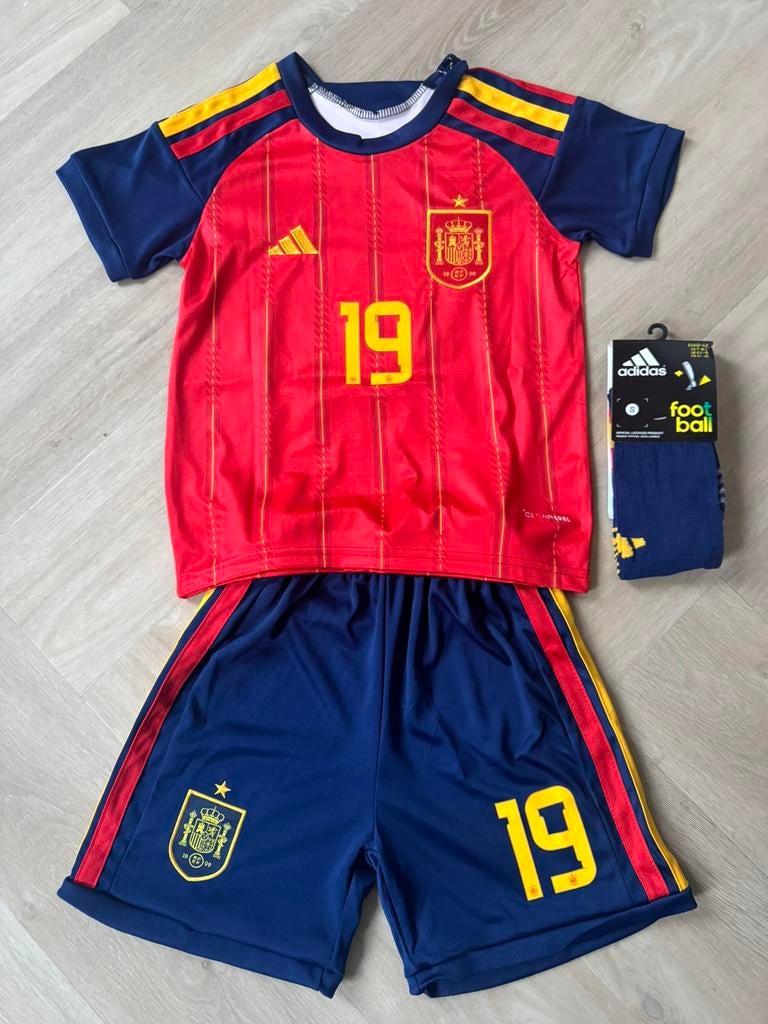 Spanje thuistenue WK 2026 met Lamine Yamal voetbal, Maat XS of kleiner, Ophalen of Verzenden, Zo goed als nieuw, Set