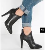 Bruno Premi Enkellaarsjes Hak 9cm Maat 40, Bruno Premi, Zwart, Lage of Enkellaarzen, Ophalen of Verzenden